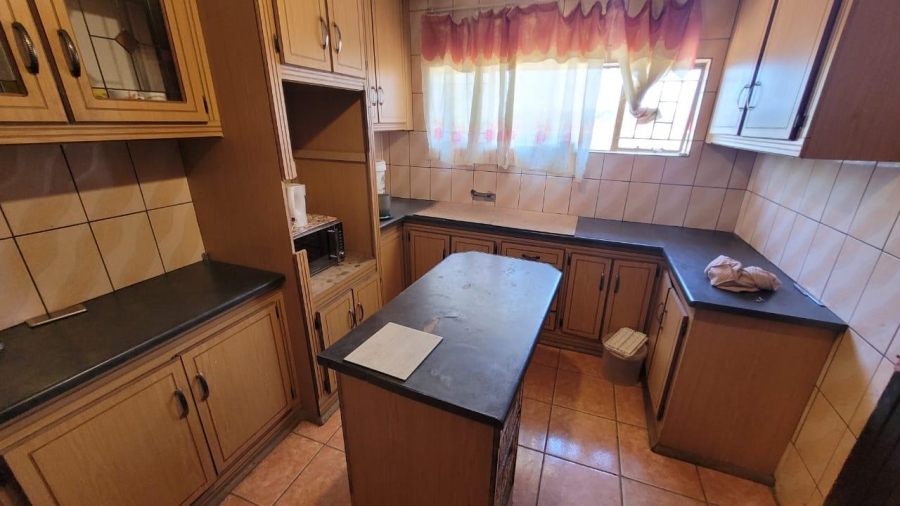 3 Bedroom Property for Sale in Botshabelo Free State